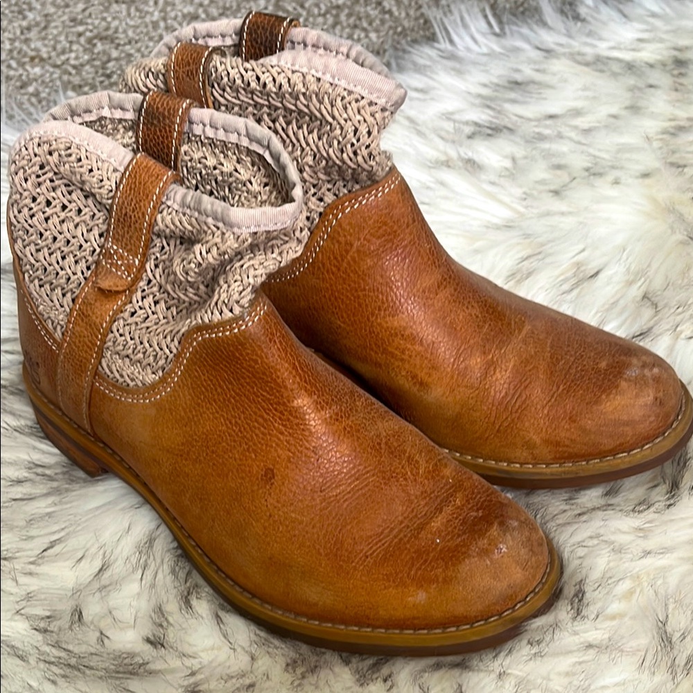 Women's Tan Leather Ankle Boots